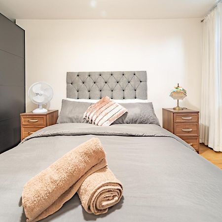 Modern Flat In Prime Location Near Shoreditch & Brick Lane Londra Dış mekan fotoğraf